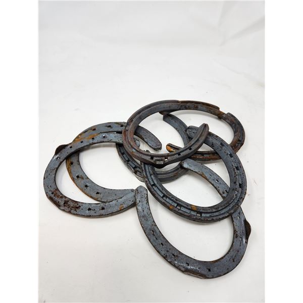 7 Horseshoes