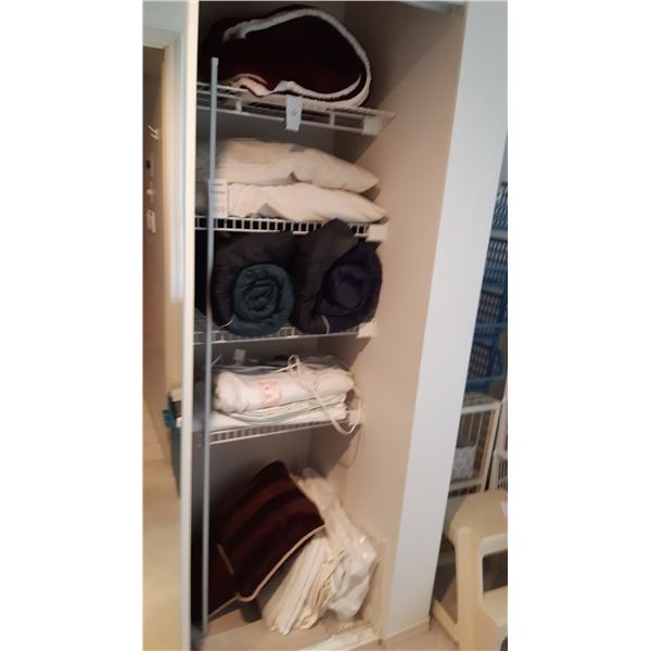 Sleeping Bags, Pillows, Blanket A