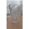 Image 4 : Glass, Crystal Vases A
