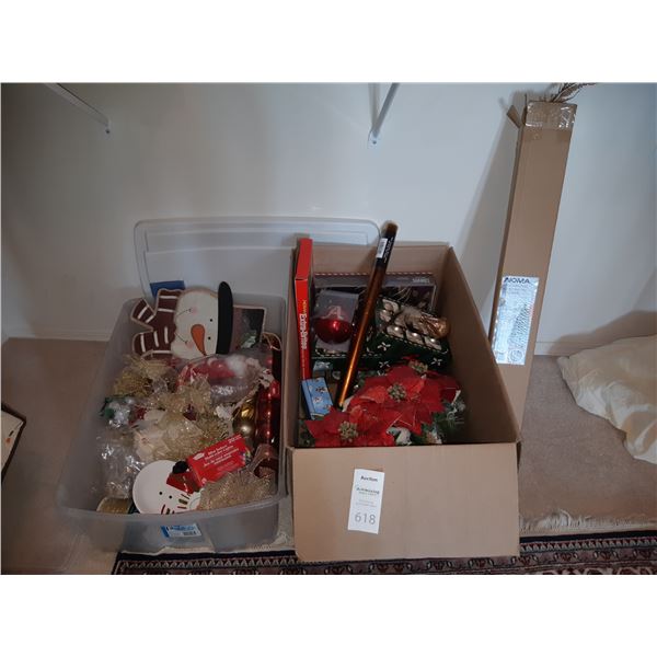 Christmas Decor Cat B