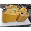 Image 6 : Diesel gas cans C
