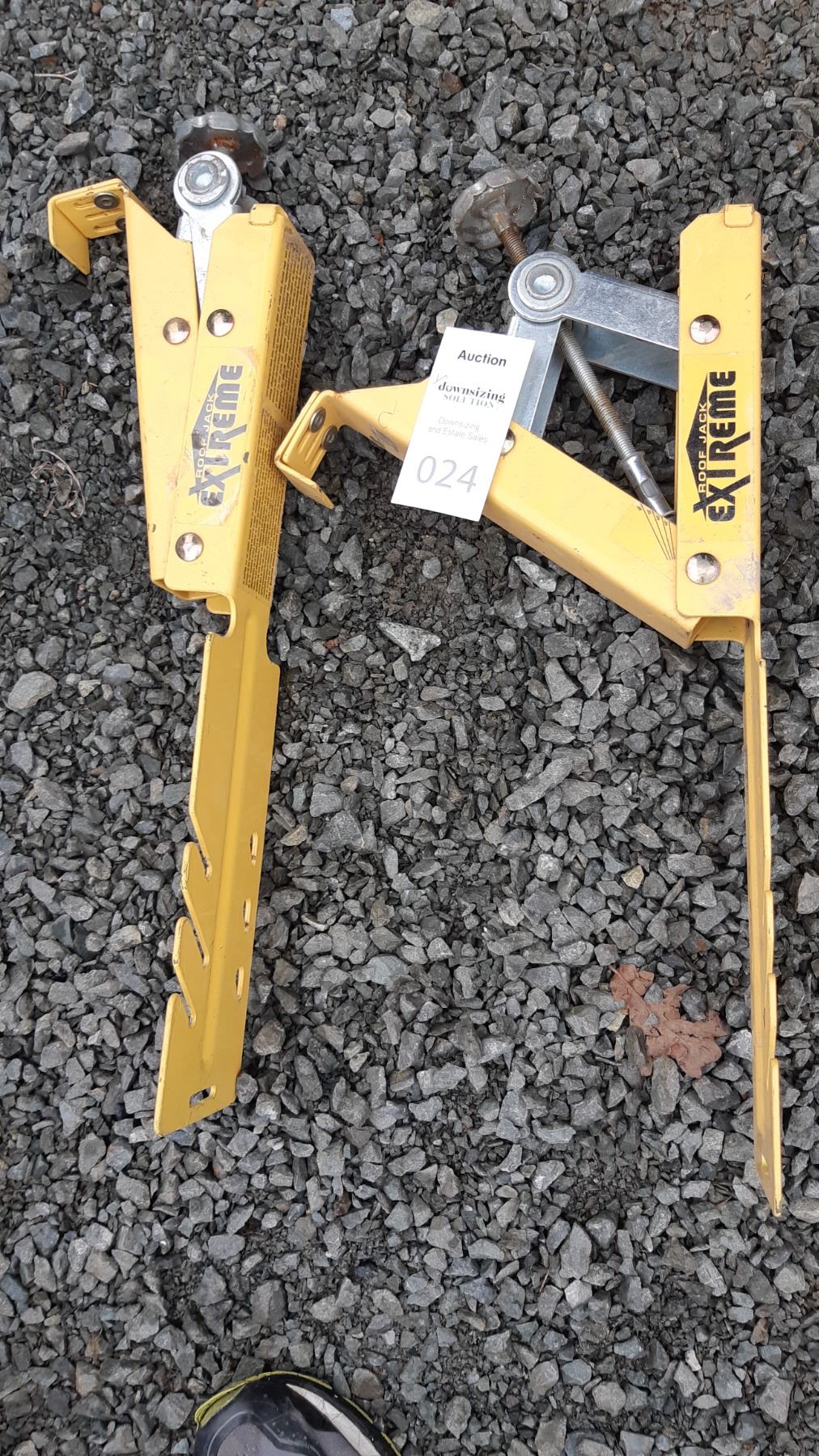 Extreme Roof Jacks Cat C