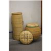 Image 1 : Group of 2 handwoven round wicker baskets w/ lids