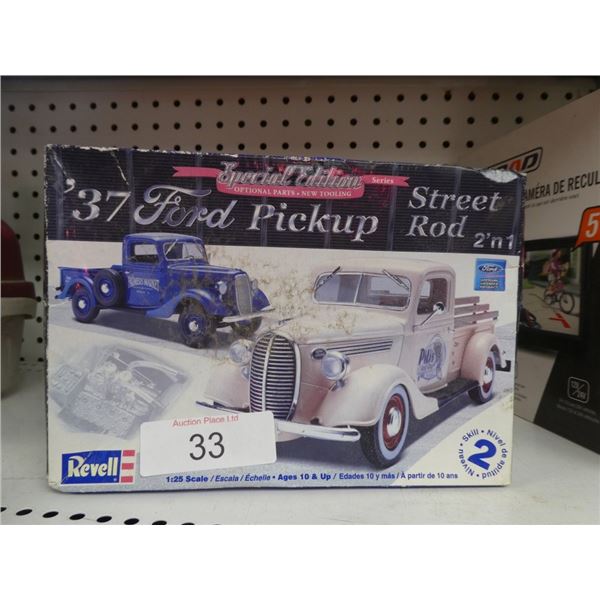 '37 Ford Pickup Street Rod model car
