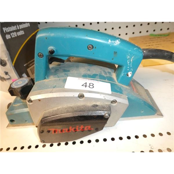 Makita power planer