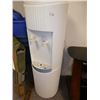 Image 1 : bottled water dispenser