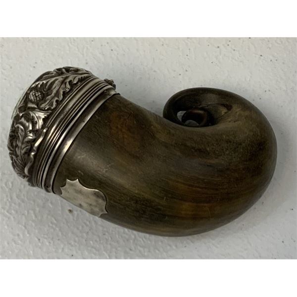 ANTIQUE EARLY 1800S CARVED SCOTTISH HORN POWDER SNUFF SILVER REPOSE WORK