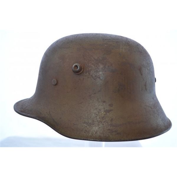 WWI AUSTRIAN HUNGARIAN K.U.K. GERMAN STYLE M17 COMBAT HELMET