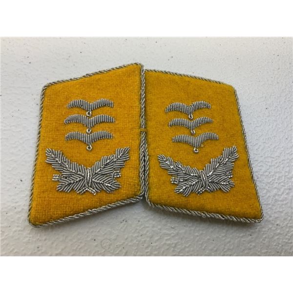 WWII GERMAN LUFTWAFFE OFFICER COLLAR TABS - MINT UNISSUED