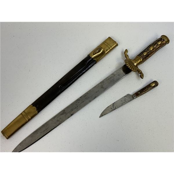 ANTIQUE GERMAN LARGE HUNTING DAGGER SHORT SWORD HIRSCHFANGER WITH ETCHED BLADE