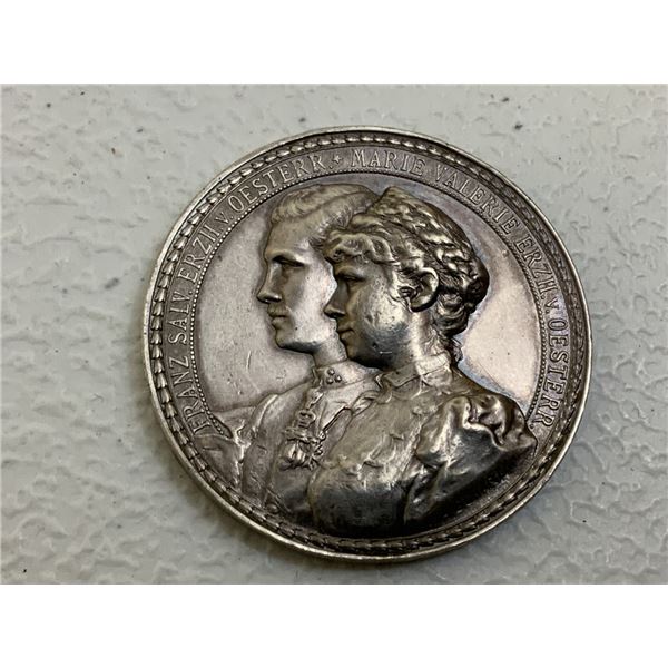 AUSTRIAN EMPIRE MARRIAGE OF ARCHDUKE FRANZ SALVATOR AND MARIE VALERIE SILVER MEDAL