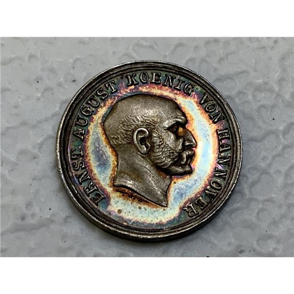 IMPERIAL GERMANY HANNOVER ERNST AUGUST 1913-18 VERDIENS SILVER MEDAL
