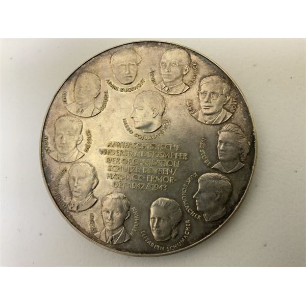 GERMANY LARGE ANTI FASCIST SCHULZE BOYSEN MEDAL