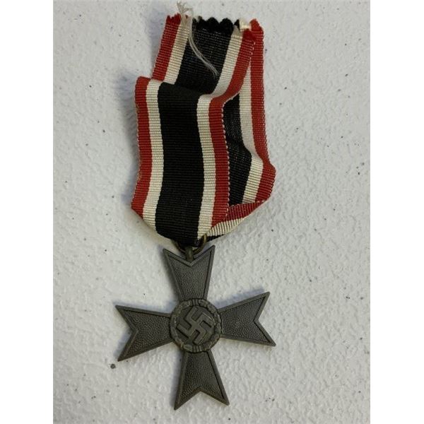 NAZI GERMANY 1939 WAR MERIT CROSS