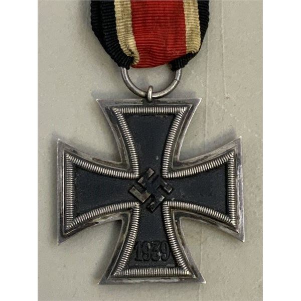 WWII GERMAN IRON CROSS 2nd CLASS MEDAL WITH RIBBON