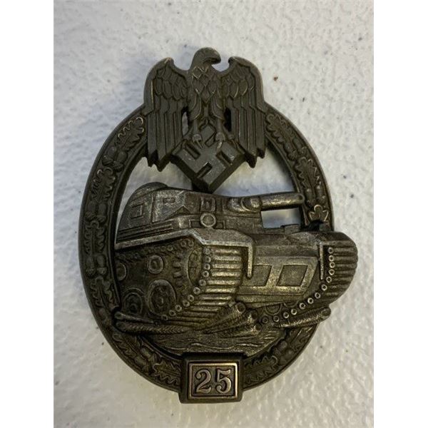 WWII GERMAN PANZER ASSAULT BADGE IN SILVER 25 ENGAGEMENTS