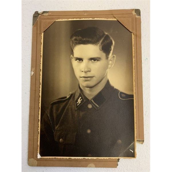 GERMANY THIRD REICH  WWII WAFFEN SS SOLDIER STUDIO PHOTO PORTRAIT