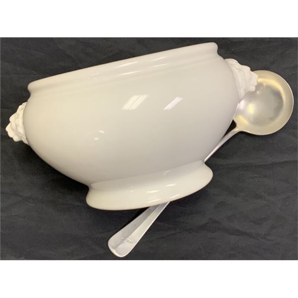 NAZI GERMANY LUFTWAFFE PORCELAIN MESS HALL SOUP TUREEN WITH LADLE