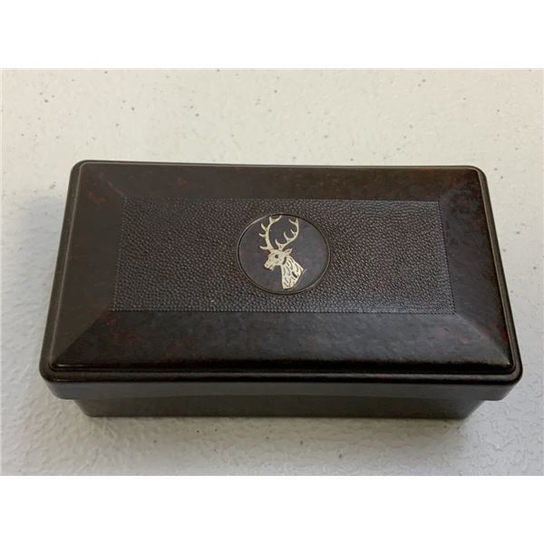 WWII GERMANY SOLDIERS PERSONAL SOAP BAKELITE CONTAINER WITH SOAP INSIDE