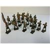 Image 2 : GERMAN NAZI PERIOD LINEOL / ELASTOLIN TOY SOLDIERS ARMY MARCHING BAND LOT OF 20