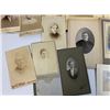 Image 3 : ANTIQUE PHOTOGRAPHY LARGE LOT OF STUDIO PHOTO CARDS PORTRAITS