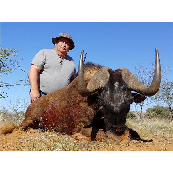 5-day Safari for up to 4 hunters.  Includes choice of 2 animals per hunter