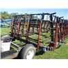 Image 8 : 70' Pressure Harrow Flexicoil with Spare Tire + Teeth