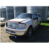 Image 2 : 2005 F150 5.4 Triton Motor 4x4 with AC, Topper, Back WIndow Missing (210 KM)
