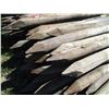 Image 5 : Mix Lot of Fence Poles 4-5" 110 Plus New + Used