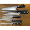 Image 4 : Cuisinart Knife Block w/ an Assortment of Knives