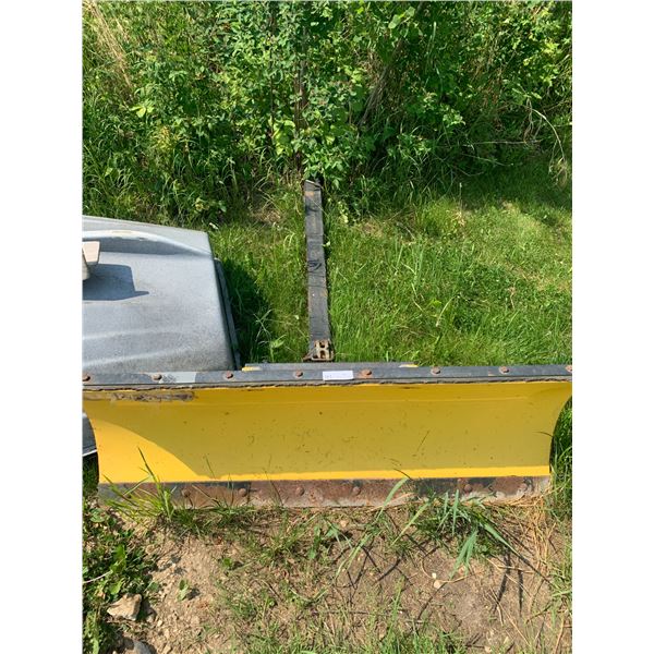 Quad Blade Attachment (19"H x 48"W x 90"L)