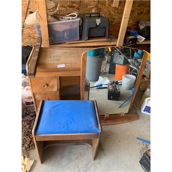 Vintage Wooden Vanity Table w/ Stool (29"H x 42"W x 18.5"D)