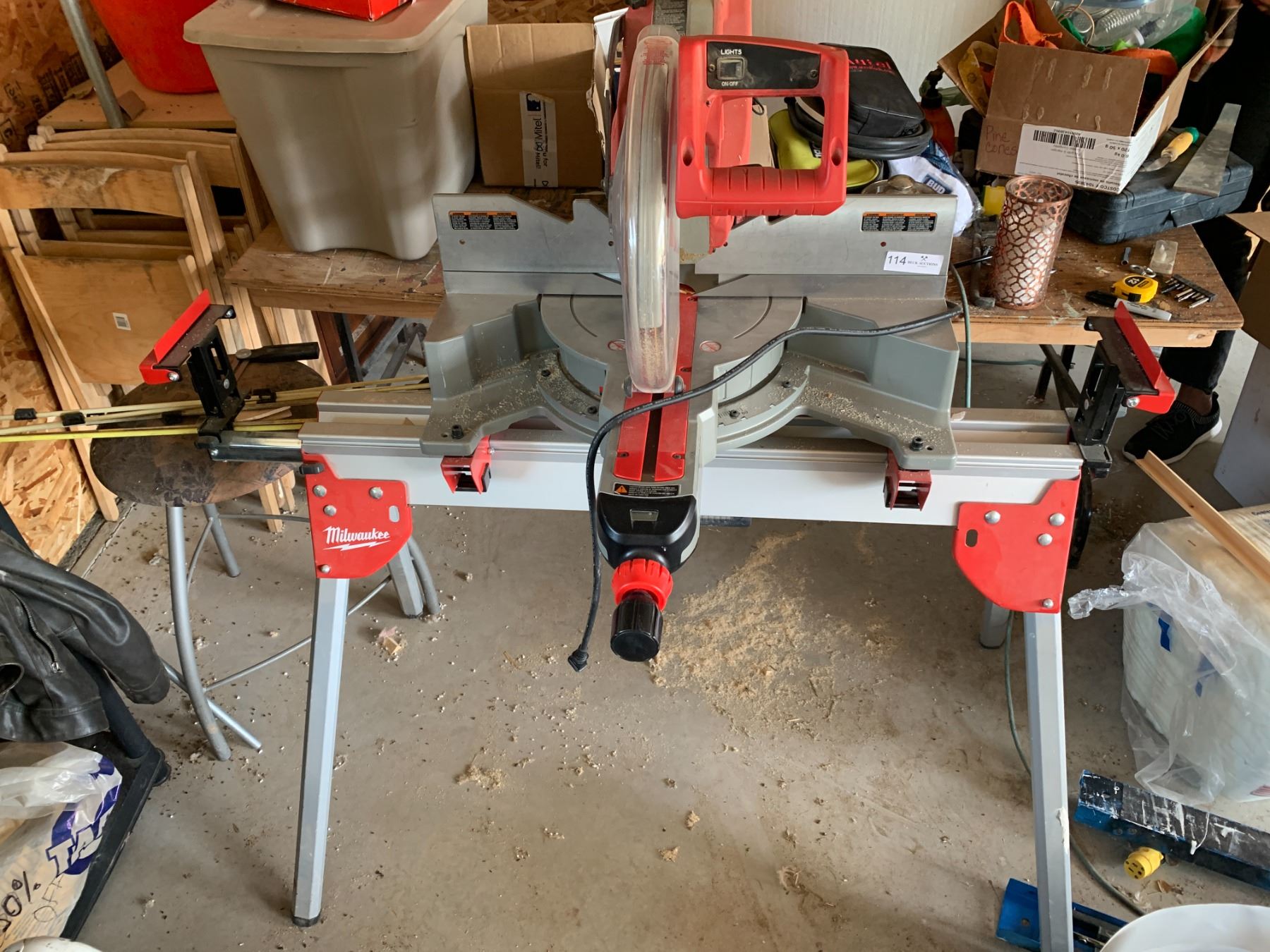 Milwaukee 12" Sliding Compound Miter Saw (Cat No. 695520) Beck