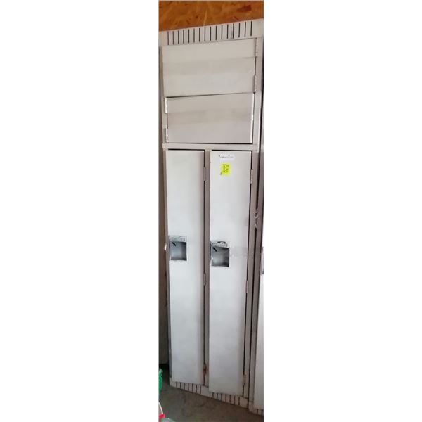 Metal Locker (72"H x 18"W x 18"D)