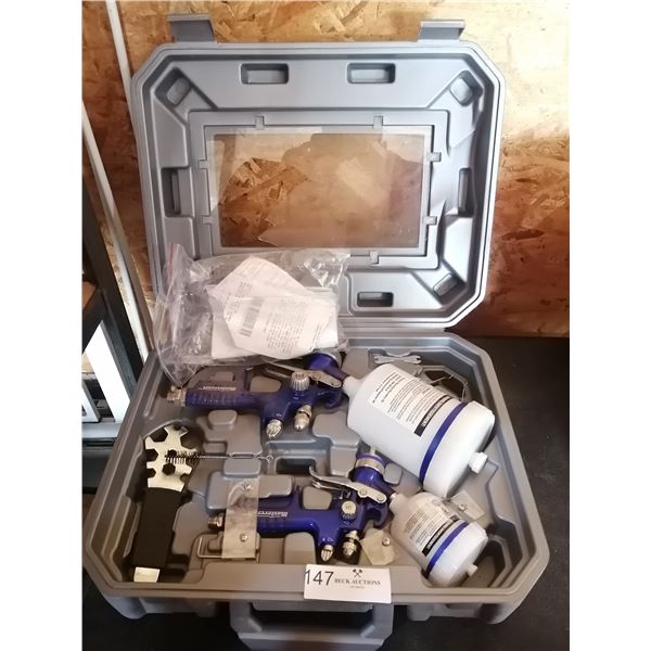 Mastercraft Air-Powered Gravity-Feed Spray Gun and Automotive Detailing Spray Gun Kit (199-5616-4)