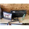 Image 1 : Anitique Mailbox & Farm Decor