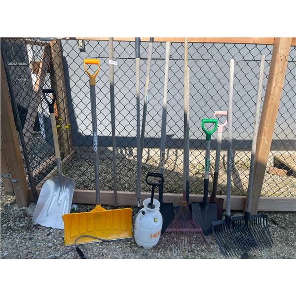 Shovels & Garden Sprayer