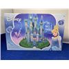 Image 1 : Disney Cinderella Castle 509 pc Puzzle