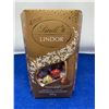 Image 1 : Lindt Lindor Assorted Chocolates (900g)