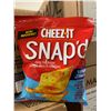 Image 2 : CASE LOT - Cheez-It Snap'd Cheddar 6 x 62g