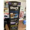 Image 2 : Shark Pet Plus Cordless Vacuum
