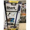 Image 2 : Shark Cordless Pet Pro Stick Vacuum