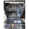 Image 3 : Samsung Dishwasher Model #DW80T5040US