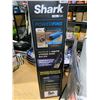 Image 2 : Shark Pet Pro Cordless Stick Vacuum