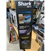 Image 2 : Shark Pet Pro Cordless Stick Vacuum