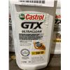 Image 2 : Castrol GTX Ultraclean 5W-30 Motor Oil 9x 1 L