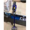 Image 1 : Shark Pet Pro Plus Cordless Stic Vacuum