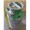Image 3 : Glass Dairies PA milk can