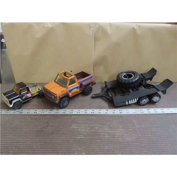 2 Tonka Trucks + Trailer & Wheel