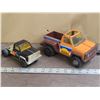 Image 2 : 2 Tonka Trucks + Trailer & Wheel